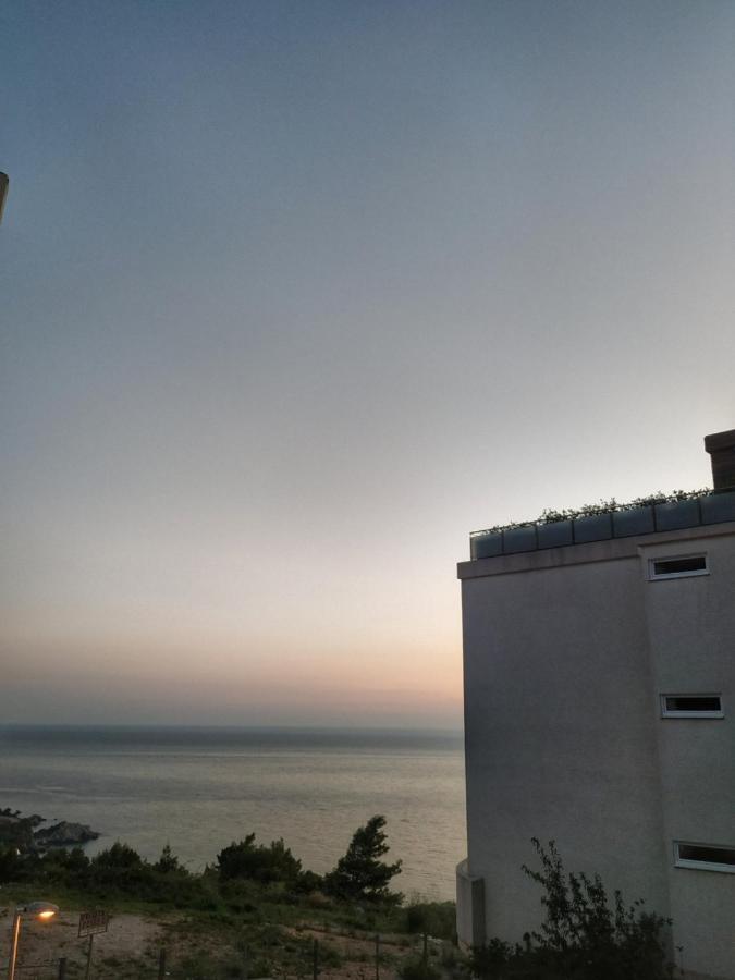 Ana Apartmani Sveti Stefan Exterior foto
